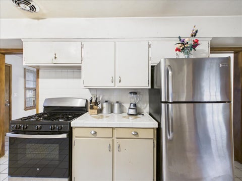 Tiny photo for 1411 Stratford Avenue, Rockford, IL 61107 (MLS # 12774926)