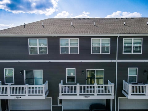 Tiny photo for 17317 Roscommon Road, Tinley Park, IL 60477 (MLS # 12738890)