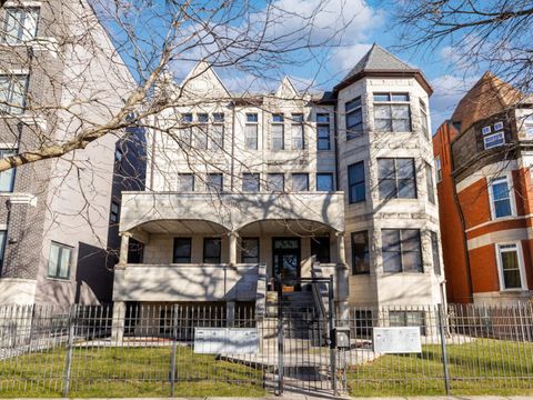 Tiny photo for 4105 S Drexel Boulevard #1SR, Chicago, IL 60653 (MLS # 12558285)