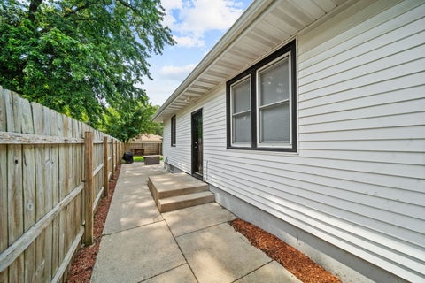 Tiny photo for 201 S Reedwood Drive, Joliet, IL 60436 (MLS # 12708394)