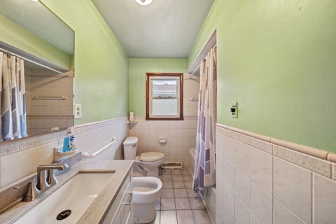 Tiny photo for 201 S Reedwood Drive, Joliet, IL 60436 (MLS # 12708394)