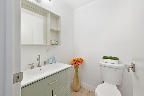 Tiny photo for 9725 S Karlov Avenue #610, Oak Lawn, IL 60453 (MLS # 12597548)