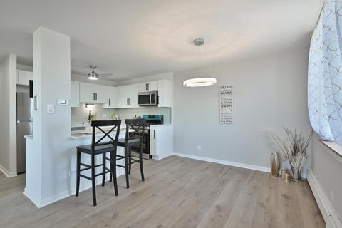 Tiny photo for 9725 S Karlov Avenue #610, Oak Lawn, IL 60453 (MLS # 12597548)