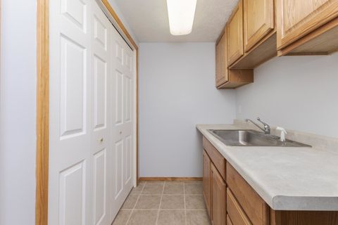 Tiny photo for 67 Astoria Way, Bloomington, IL 61704 (MLS # 12540196)