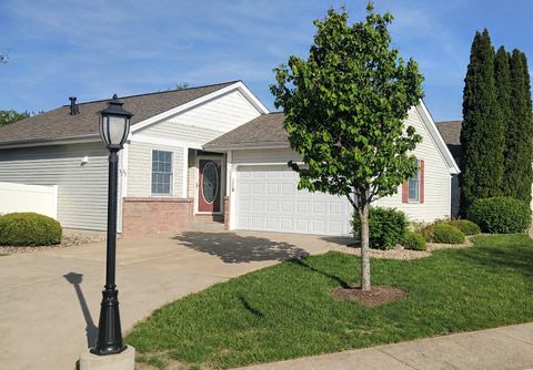 Photo of 67 Astoria Way, Bloomington, IL 61704 (MLS # 12540196)