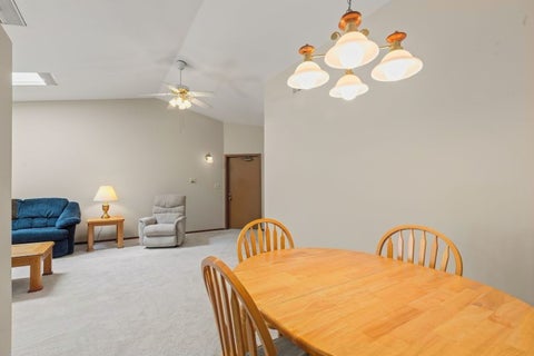 Tiny photo for 1410 W Partridge Lane #6, Arlington Heights, IL 60004 (MLS # 12742428)