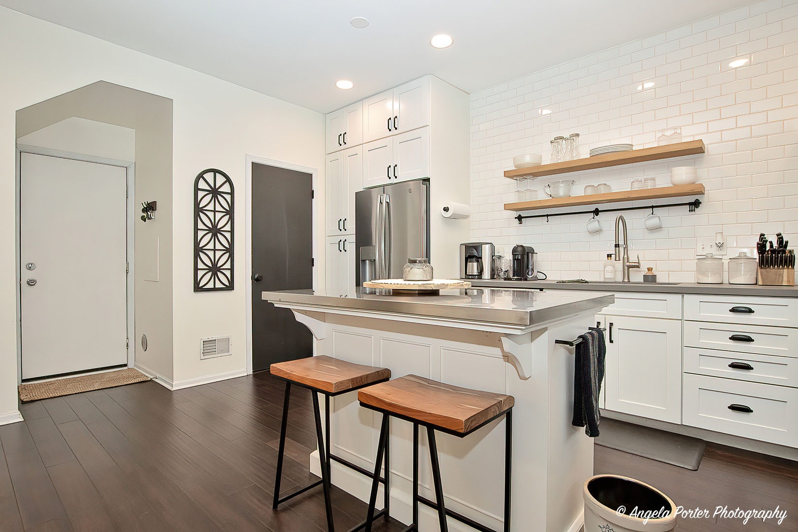 2624 Evergreen Circle