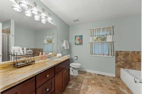 Tiny photo for 800 N Ashbury Avenue, Bolingbrook, IL 60440 (MLS # 12451108)