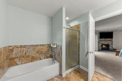 Tiny photo for 800 N Ashbury Avenue, Bolingbrook, IL 60440 (MLS # 12451108)