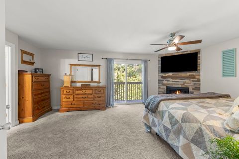 Tiny photo for 800 N Ashbury Avenue, Bolingbrook, IL 60440 (MLS # 12451108)