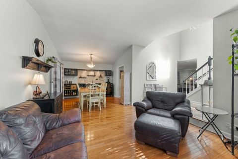 Tiny photo for 800 N Ashbury Avenue, Bolingbrook, IL 60440 (MLS # 12451108)