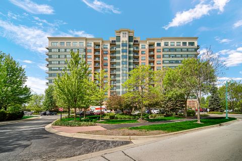 Tiny photo for 6420 DOUBLE EAGLE Drive #414, Woodridge, IL 60517 (MLS # 12636230)