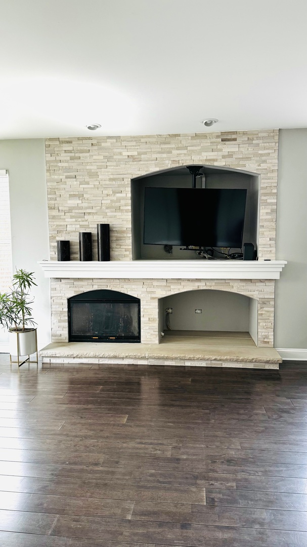 812 Auburn Lane