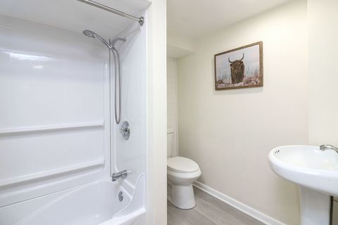 Tiny photo for 1 W Logan Street E, Lemont, IL 60439 (MLS # 12505318)