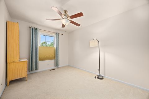 Tiny photo for 238 Paddington Lane, Bolingbrook, IL 60440 (MLS # 12469753)