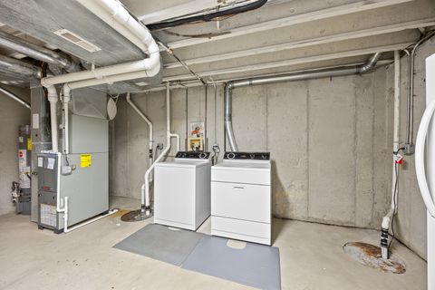 Tiny photo for 238 Paddington Lane, Bolingbrook, IL 60440 (MLS # 12469753)