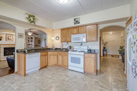 Tiny photo for 7716 GREENWAY Boulevard #1SW, Tinley Park, IL 60487 (MLS # 12450031)