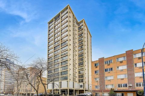 Tiny photo for 5740 N Sheridan Road #12E, Chicago, IL 60660 (MLS # 12594291)