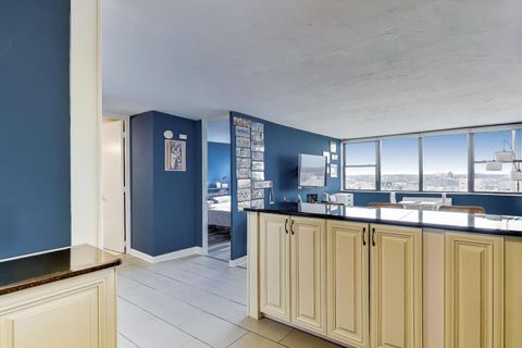 Tiny photo for 5740 N Sheridan Road #12E, Chicago, IL 60660 (MLS # 12594291)