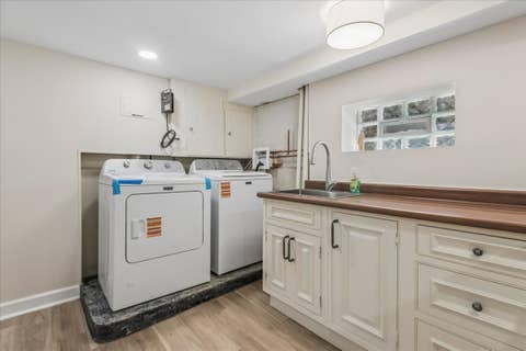 Tiny photo for 5905 N Melvina Avenue, Chicago, IL 60646 (MLS # 12682532)