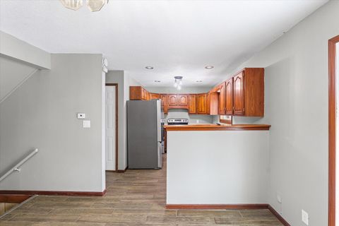 Tiny photo for 304 Eagle Bluff Drive, Oakwood, IL 61858 (MLS # 12605881)