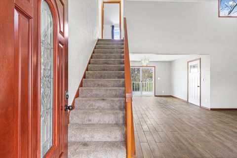 Tiny photo for 304 Eagle Bluff Drive, Oakwood, IL 61858 (MLS # 12605881)