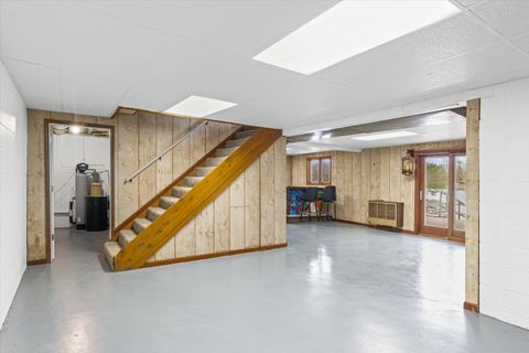 Tiny photo for 304 Eagle Bluff Drive, Oakwood, IL 61858 (MLS # 12605881)