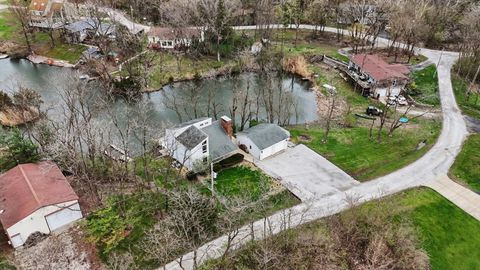 Tiny photo for 304 Eagle Bluff Drive, Oakwood, IL 61858 (MLS # 12605881)