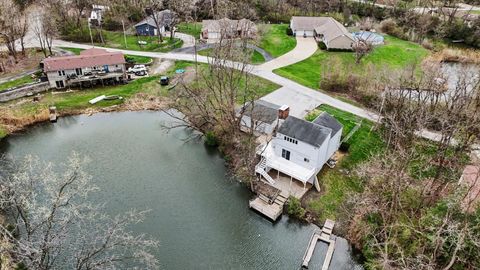 Tiny photo for 304 Eagle Bluff Drive, Oakwood, IL 61858 (MLS # 12605881)