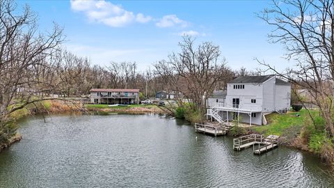 Tiny photo for 304 Eagle Bluff Drive, Oakwood, IL 61858 (MLS # 12605881)