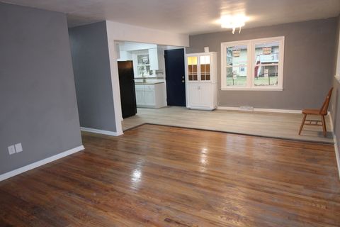 Tiny photo for 915 Hoban Avenue, Rockford, IL 61101 (MLS # 12594899)