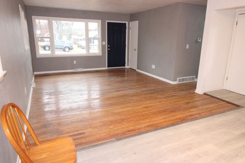 Tiny photo for 915 Hoban Avenue, Rockford, IL 61101 (MLS # 12594899)