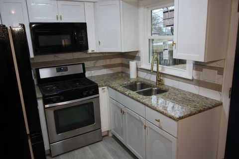 Tiny photo for 915 Hoban Avenue, Rockford, IL 61101 (MLS # 12594899)