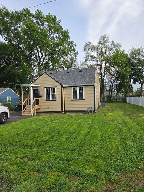 10615 Schubert Avenue, Melrose Park, IL 60164 - #: 12649050