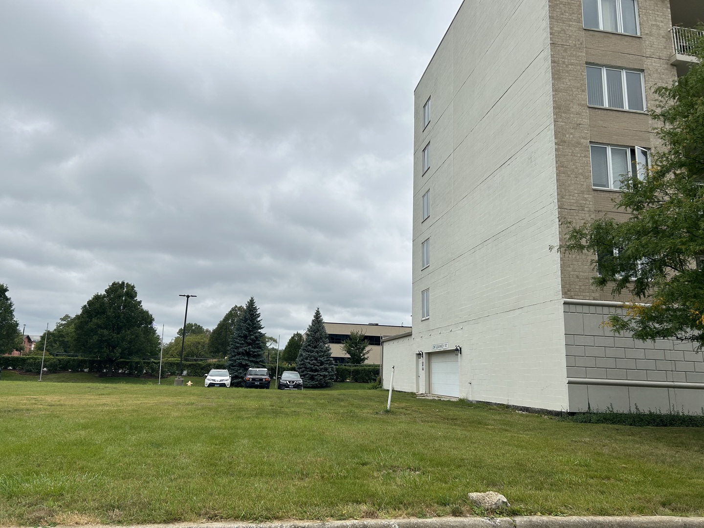 2030 Saint Regis Drive