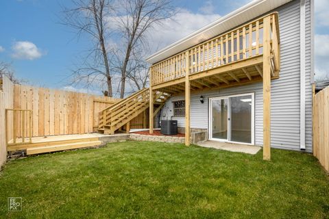 A home in Sauk Village