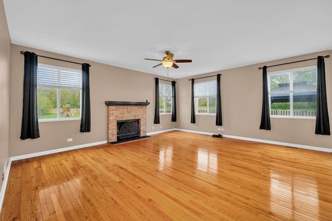 Tiny photo for 2300 Claridge Drive, Joliet, IL 60431 (MLS # 12635928)