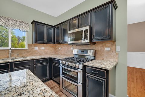 Tiny photo for 2300 Claridge Drive, Joliet, IL 60431 (MLS # 12635928)