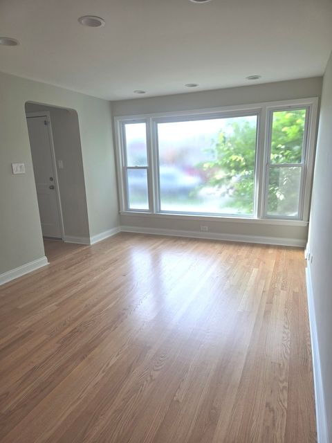 Tiny photo for 3505 W 77th Place, Chicago, IL 60652 (MLS # 12406293)