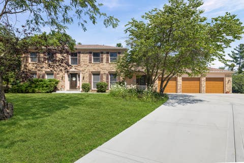 Photo of 740 Cambridge Drive, Burr Ridge, IL 60527 (MLS # 12719375)