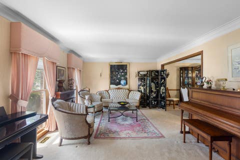 Tiny photo for 740 Cambridge Drive, Burr Ridge, IL 60527 (MLS # 12719375)