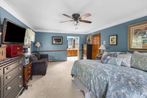 Tiny photo for 740 Cambridge Drive, Burr Ridge, IL 60527 (MLS # 12719375)
