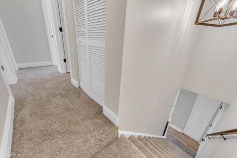 Tiny photo for 1373 Cimarron Court, Elgin, IL 60120 (MLS # 12491694)