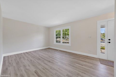 Tiny photo for 1373 Cimarron Court, Elgin, IL 60120 (MLS # 12491694)