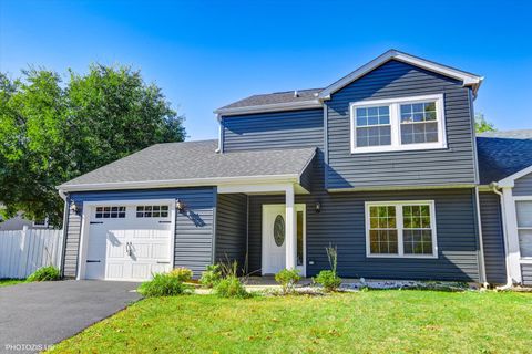 Tiny photo for 1373 Cimarron Court, Elgin, IL 60120 (MLS # 12491694)