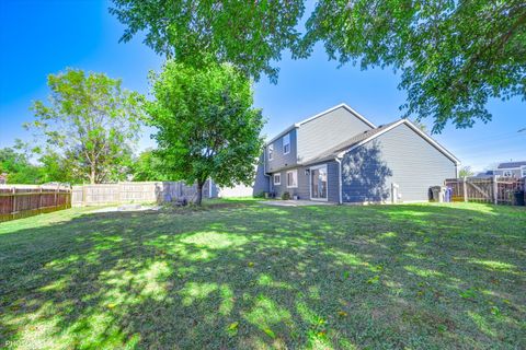 Tiny photo for 1373 Cimarron Court, Elgin, IL 60120 (MLS # 12491694)