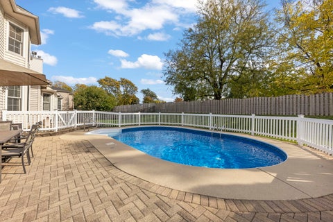 Tiny photo for 18 Yukon Court, Bolingbrook, IL 60490 (MLS # 12794277)