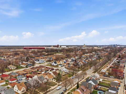 Tiny photo for 11042 S Avenue N Ave, Chicago, IL 60617 (MLS # 12610397)