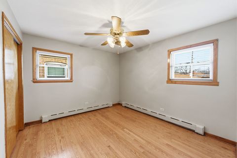 Tiny photo for 11042 S Avenue N Ave, Chicago, IL 60617 (MLS # 12610397)