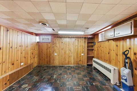 Tiny photo for 11042 S Avenue N Ave, Chicago, IL 60617 (MLS # 12610397)